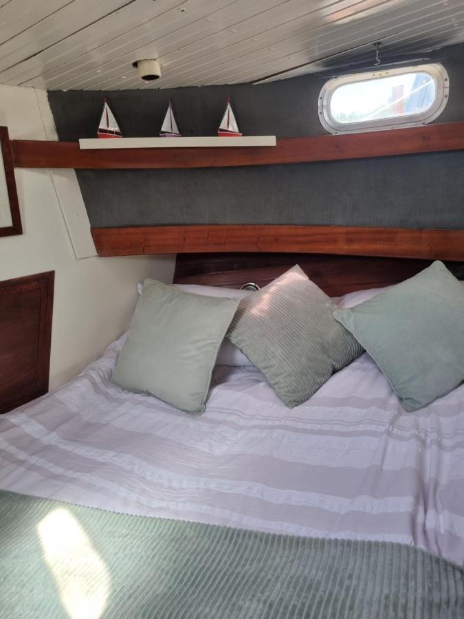 Traditional Boat Hotel Thorpe  Exterior foto